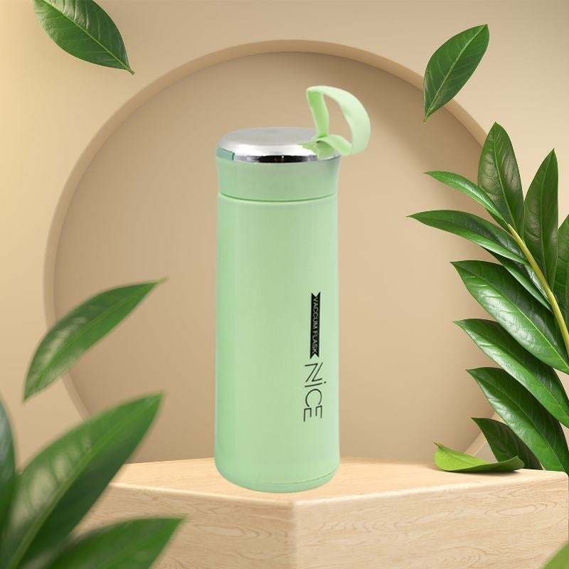 Nice Leak Proof 400ml Glass Water Bottle | Portable Reusable Drinking Bottle with Silicone Sleeve & Lid | Eco-Friendly BPA-Free Water Bottle